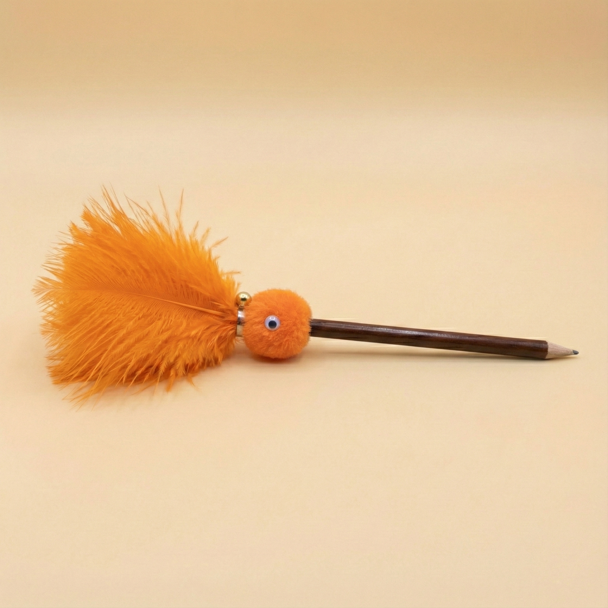 Bleistift-Duster mit Straußenfedern Orange FE10048